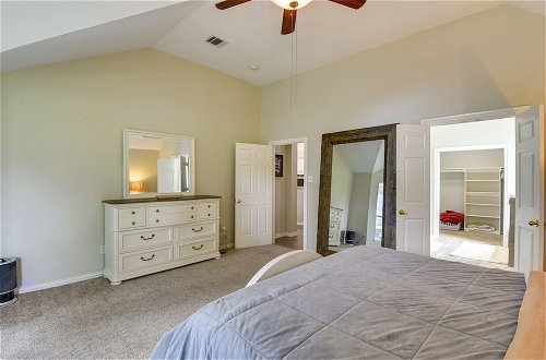 Foto 16 - Spacious Flower Mound Home in Central Location