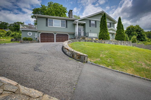 Photo 5 - New Fairfield Vacation Rental w/ Lake Views