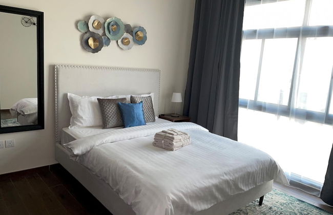 Elite LUX Holiday Homes - Spacious 2BR With Direct Metro Access in Al Furjan Dubai - Foto 12