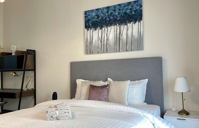 Elite LUX Holiday Homes - Spacious 2BR With Direct Metro Access in Al Furjan Dubai - Foto 21