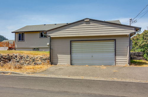 Photo 26 - Winchester Bay Vacation Rental Near Dunes & Atv