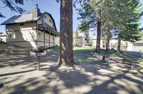 Photo 20 - Mammoth Lakes Condo w/ Fireplace & Mountain Views