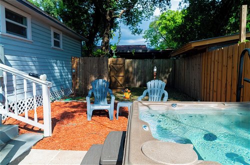 Photo 1 - Hot Tub Home With Commercial Parking