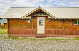 Photo 1 - Cozy Thompson Falls Cabin w/ Mountain Views