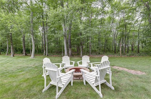 Photo 1 - Spacious Connecticut Home - Deck, Grill & Fire Pit