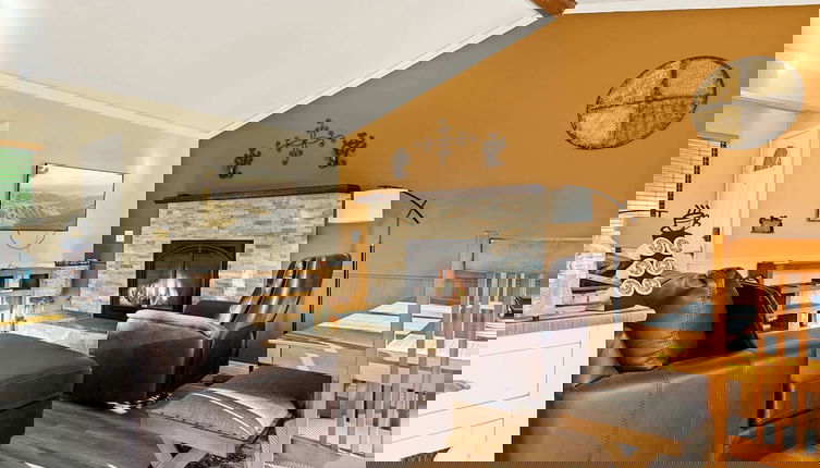Foto 1 - The Leehive Near Lake Arrowhead Village