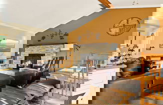 Photo 1 - The Leehive Near Lake Arrowhead Village
