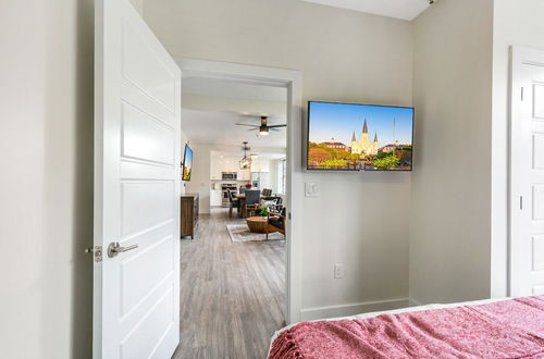 Photo 21 - Big Easy Elegance 4BR Condo in NOLA