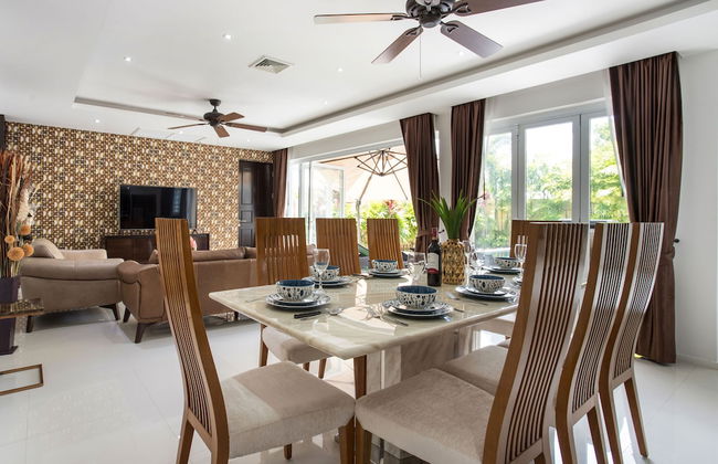 Seaview Pool Villa Dragon D in Tropics - Photo 9