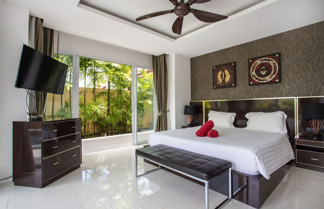 Seaview Pool Villa Dragon D in Tropics - Photo 4