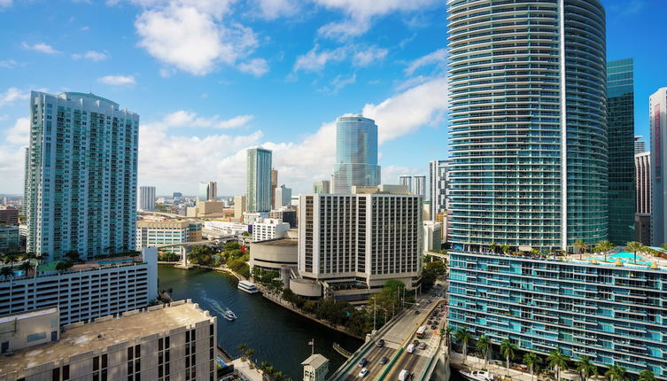 Foto 1 - Private Residence at Brickell City Center