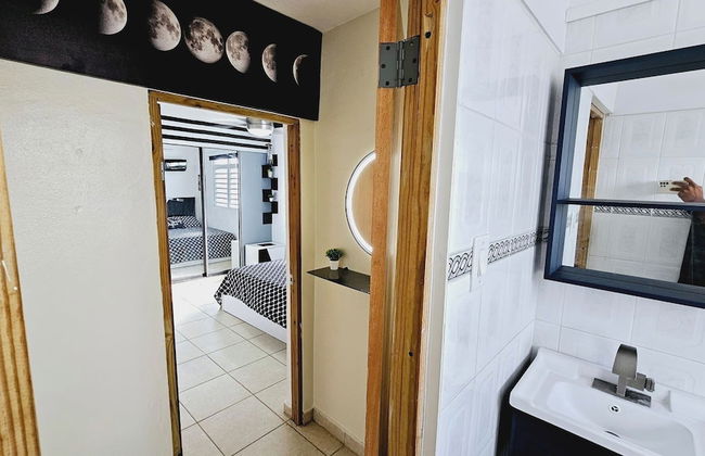 Cozy and Modern Apartment Black & White With Jacuzzi on Terrace - Foto 25