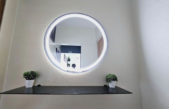 Cozy and Modern Apartment Black & White With Jacuzzi on Terrace - Foto 45