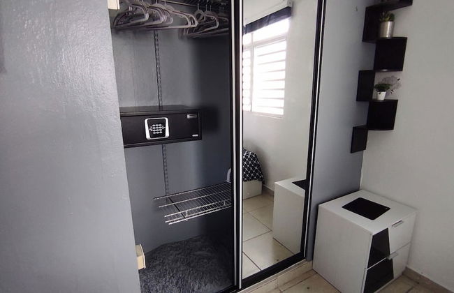 Cozy and Modern Apartment Black & White With Jacuzzi on Terrace - Foto 51
