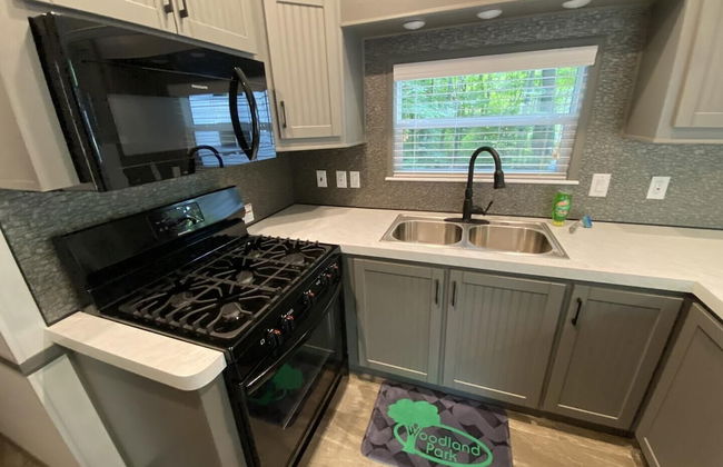 Lincolnwood Tiny House 13 - Photo 12