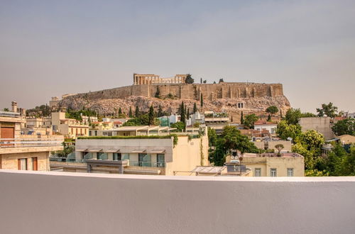 Photo 13 - Cozy Deck Roof Apt at the Foothills of Acropolis