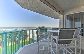 Foto 1 - Daytona Beach Seaside Condo W/pools, Hot Tubs