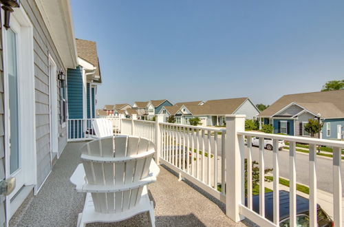Foto 19 - Ocean View Townhome w/ Outdoor TV & Fire Pit
