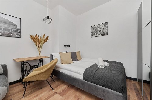 Photo 2 - Norwida Apartment Wroclaw by Renters