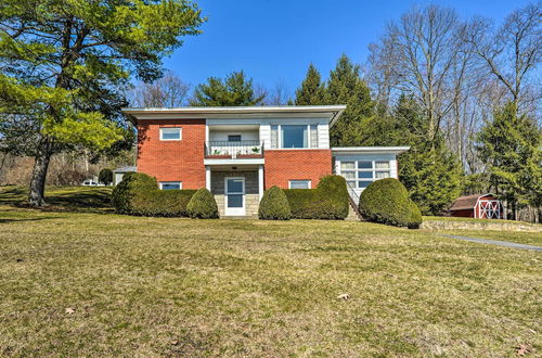 Photo 19 - Cozy Home w/ Private Patio & Views, Hiking On-site