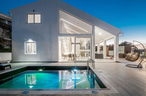 Foto 42 - Luxury Villa Cavo Mare Meltemi With Private Pool Jacuzzi