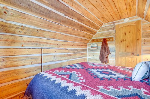 Foto 21 - Jemez Springs Cabin w/ Stunning Mtn Views