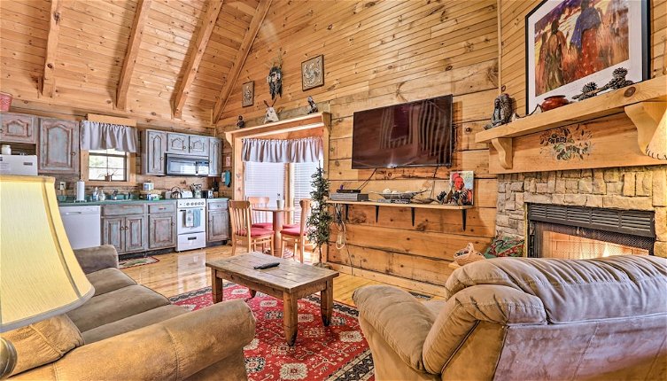Photo 1 - Cozy Mountain Rose Sevierville Cabin w/ Hot Tub