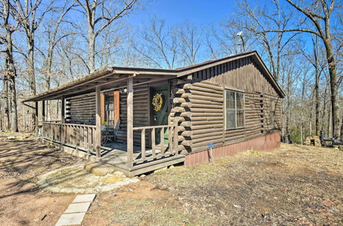 Foto 1 - Arkansas Log Cabin Rental Near Lake Greeson