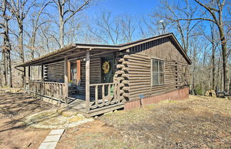 Foto 1 - Arkansas Log Cabin Rental Near Lake Greeson