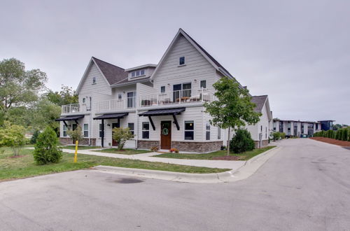 Foto 15 - Riverfront Sheboygan Townhome w/ Grill