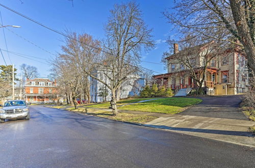 Photo 10 - Pet-friendly Apt in 1850's Victorian Mansion