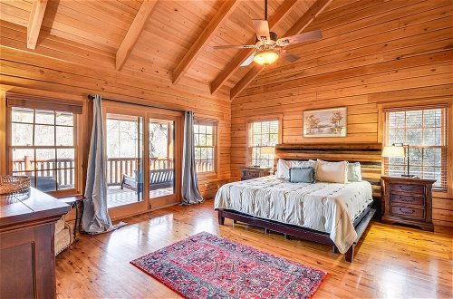 Foto 27 - Wooded Cabin: Mtn Views, Hot Tub & 2 Decks