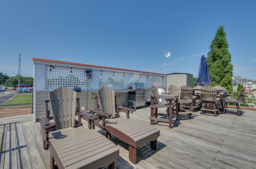 Photo 35 - Lakefront Home w/ Rooftop Deck, Grill, Games