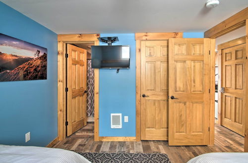 Foto 13 - Cozy Condo: Ski-in & Out w/ Burke Mountain Access