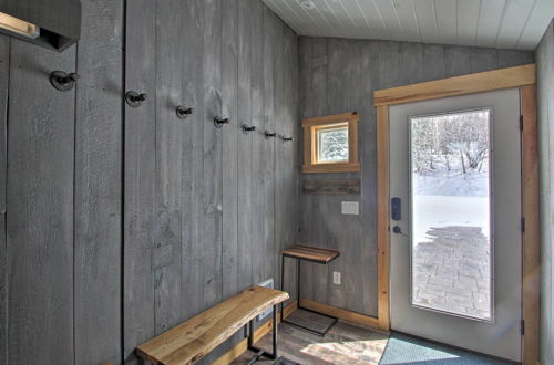 Photo 25 - Cozy Condo: Ski-in & Out w/ Burke Mountain Access