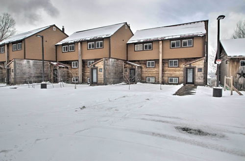 Photo 23 - Cozy Condo: Ski-in & Out w/ Burke Mountain Access