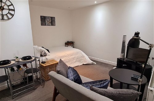 Foto 31 - Maple House - Inviting 1-bed Apartment in London