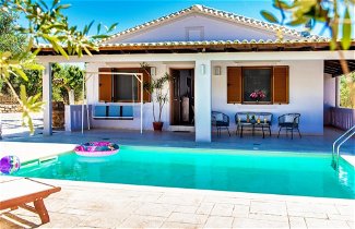 Photo 3 - Villa Avra - With Private Pool