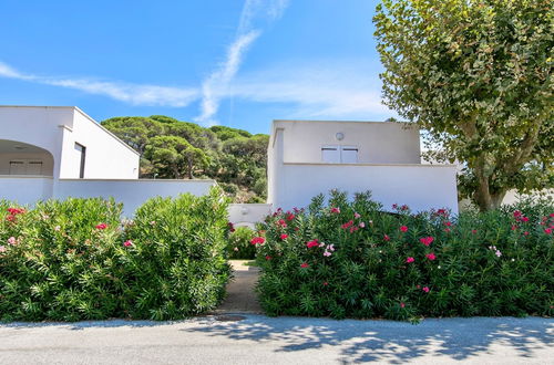 Photo 23 - Beach Cannes Bungalows