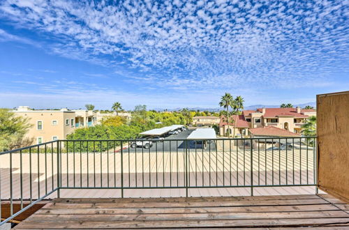 Foto 14 - Modern Fountain Hills Townhome w/ Private Patio