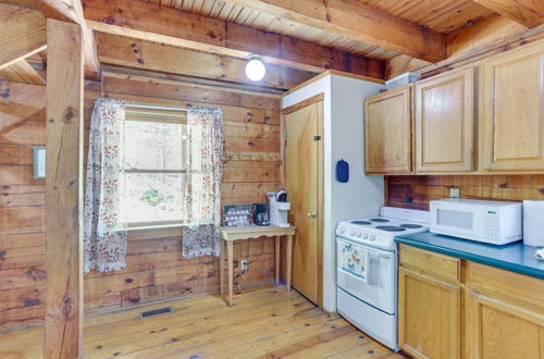 Photo 22 - Comfy Taswell Cabin Rental - Community Amenities