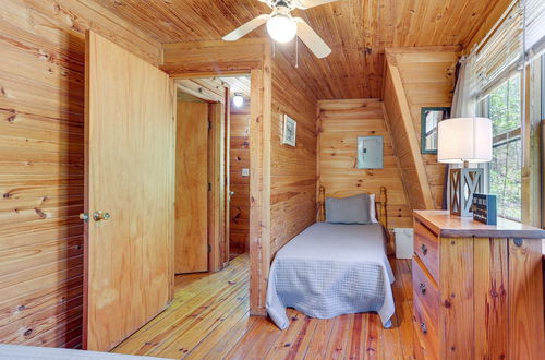 Photo 21 - Comfy Taswell Cabin Rental - Community Amenities