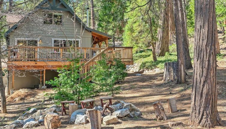 Photo 1 - Oso Cozy Cabin Arnold Retreat With Game Room