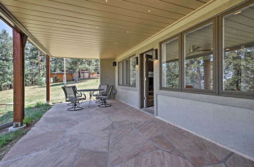 Photo 16 - Modern Morrison House w/ Deck & 2 Fireplaces