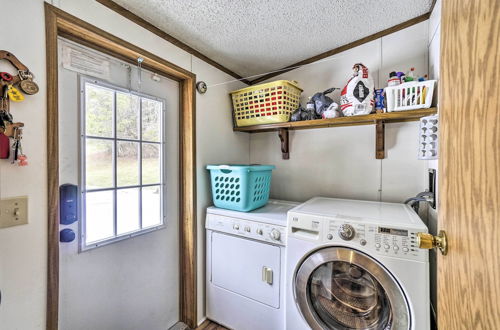 Photo 4 - Rustic Family Home + Acreage ~ 20 Mi Hocking Hills