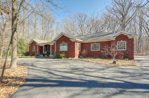 Photo 11 - Charming Crete Home With Hot Tub, Deck & Fire Pit