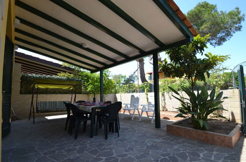 Photo 28 - Gianira Villa With Shaded Garden and Pt58 air Conditioning