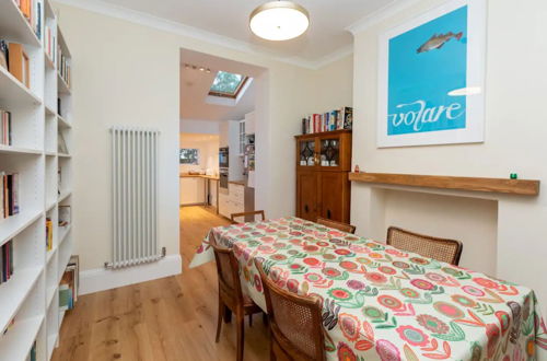 Photo 36 - Spacious and Vibrant 3BD House - Kentish Town