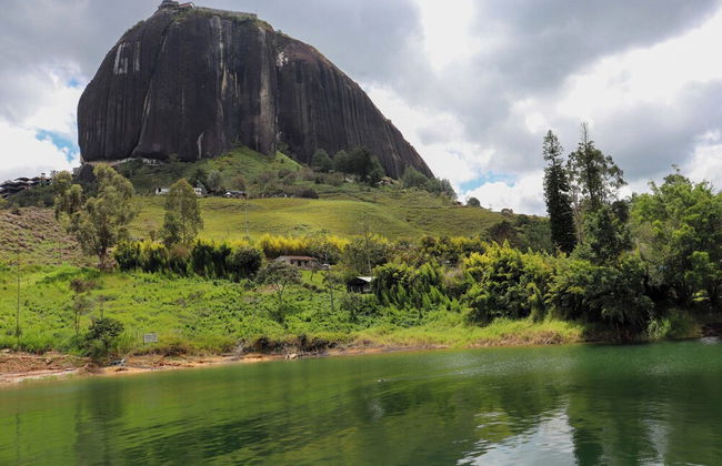 Lakeview Cabin with Jacuzzi in Guatapé - Foto 13