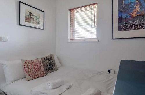 Photo 2 - Perfectly Located 2BD Flat - Bermondsey